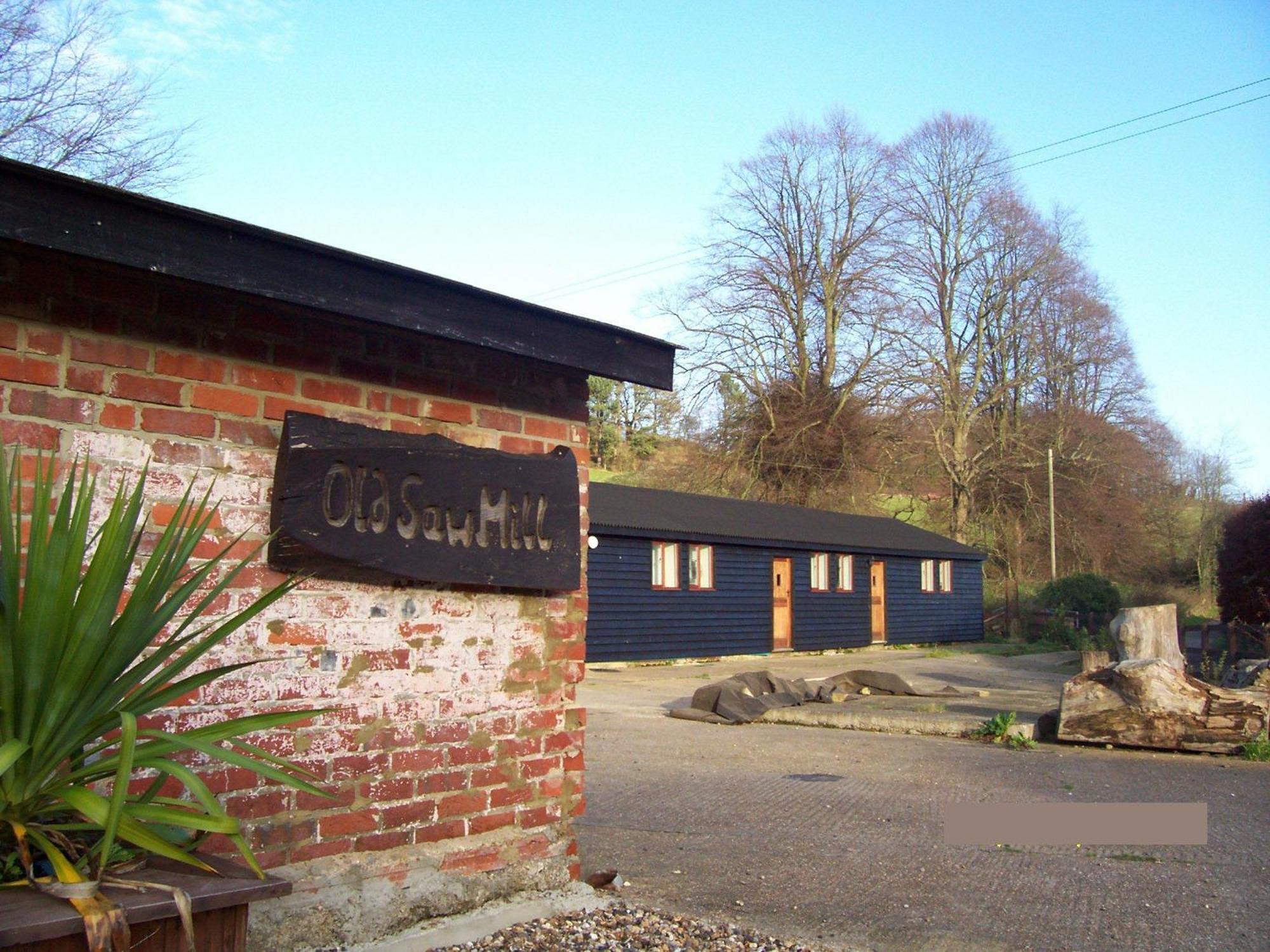 Five Cottages In Aonb Ashford  Bilik gambar